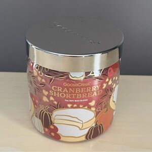Goose Creek Cranberry Shortbread 7 oz Soy Wax Blend Candle NEW